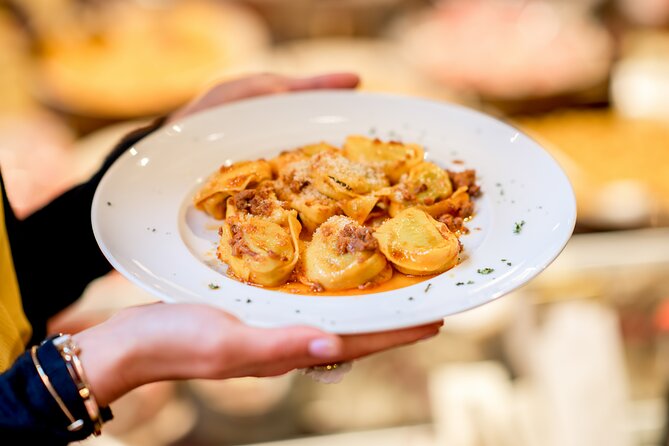 Authentic Bologna Home Cooking Class: Tagliatelle & Tortellini - Meeting Point and Getting There: Viale Abramo Lincoln, 60