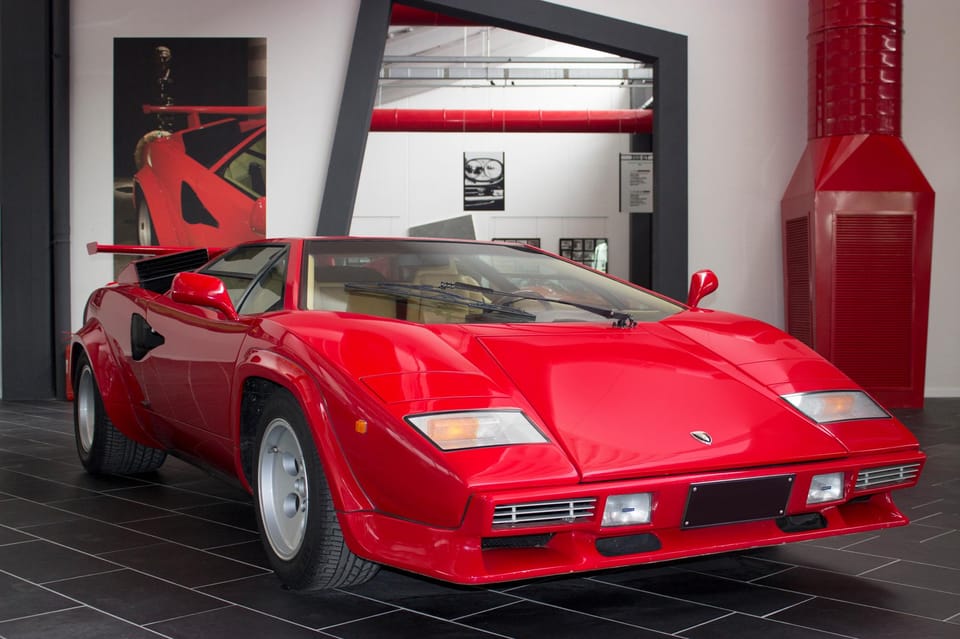 Bologna: Ferruccio Lamborghini Museum Entry Ticket - The unusual machines: helicopter prototype and Fast 45 Diablo boat