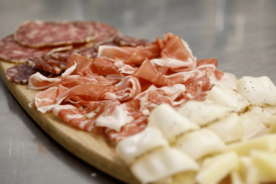 Bologna: Food and Wine Tasting with Interactive Game - Emilia-Romagna food valley: the bites that teach pairing fast