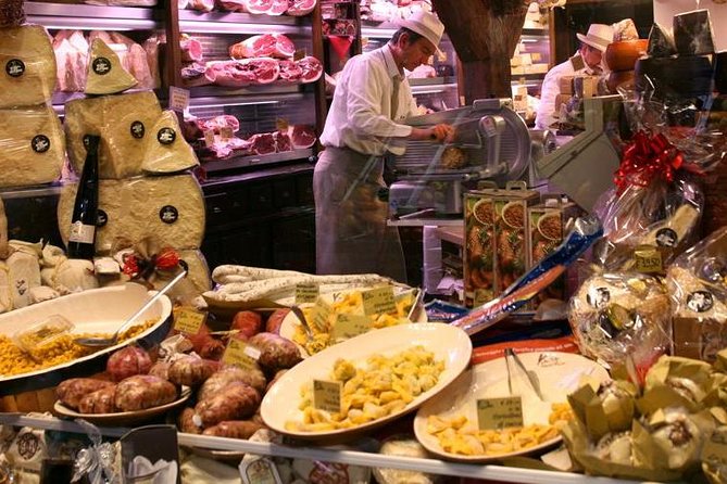 Bologna Food & Cultural Walking Tour - Via d’Azeglio: Street Views and the Lucio Dalla Outside-Only Moment