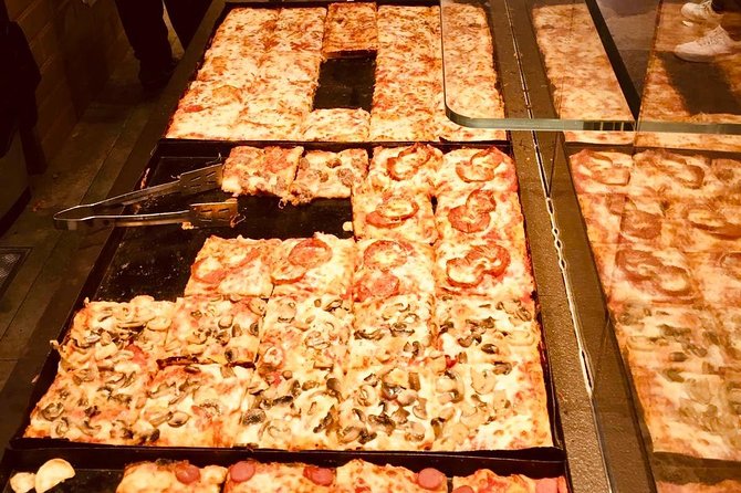 Bologna Food & Wine tour with a local Chef - Tortellino origin story and a pizza stop: learning what to order