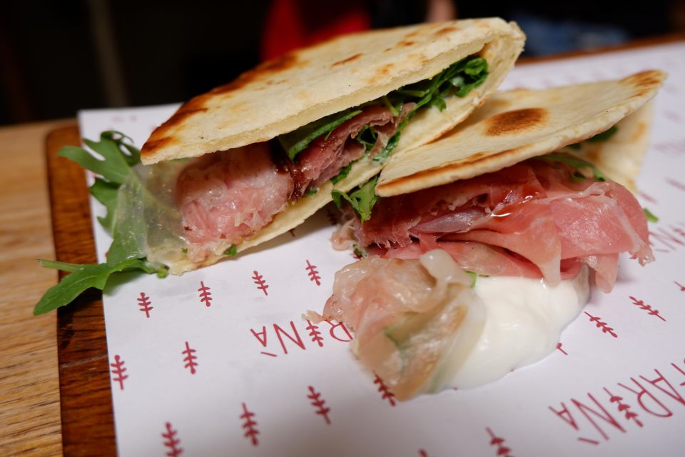 Bologna: Guided Food Markets Tour - Starting at Via Belvedere: Mercato delle Erbe sets the tone
