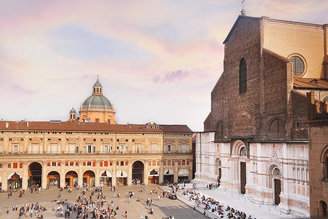 Bologna historical art walking tour with hidden gems and tastings - Bologna’s art walk in plain terms: what you’re really doing