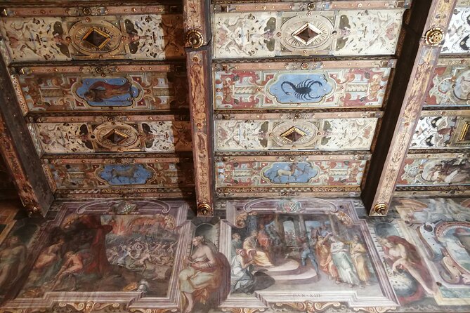 Bologna historical art walking tour with hidden gems and tastings - Basilica di San Petronio: where the biggest sundial turns time into art