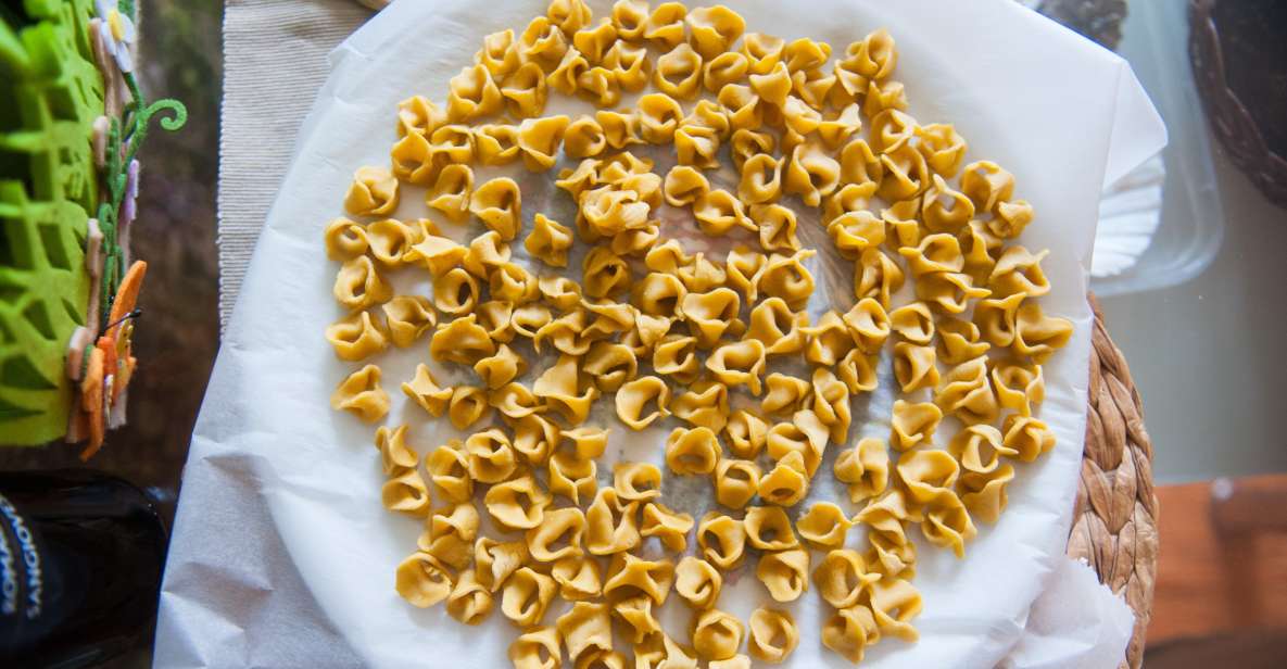 Bologna: Market and Cooking Class at a Local's Home - From Market Bags to a Home Workstation: How the Class Actually Feels