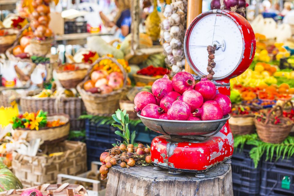 Bologna: Market, Cooking Demo and Meal at a Local's Home - A 4-course lunch or dinner at a real Italian home table
