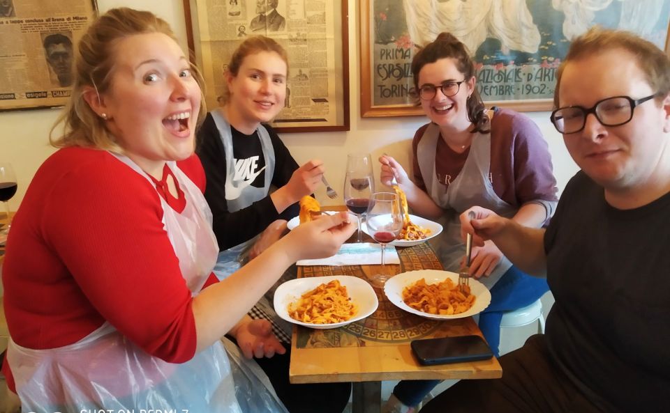 Bologna: Pasta Secrets Cooking Class with Local Expert - Tagliatelle alla Bolognese: learning the sauce-and-broth logic