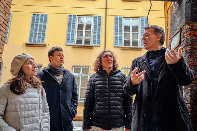Bologna Private City Kickstart Tour - Ghetto Ebraico: A Short Walk Through Narrow Streets