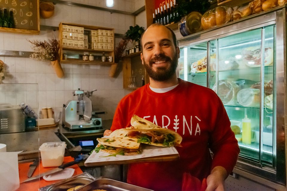 Bologna: Private Food Walking Tour with Tastings - The rhythm of 10 tastings with drinks (and how your guide paces it)
