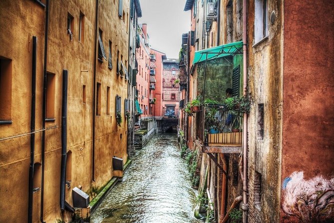 Bologna Private & Personalized Half-Day Tour with a Local Guide - Santa Maria della Vita or a Peaceful Park Break