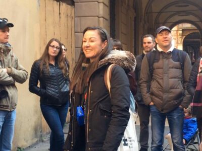 Bologna: Private Walking Tour with a Guide - Piazza Maggiore and San Petronio: the central square power move