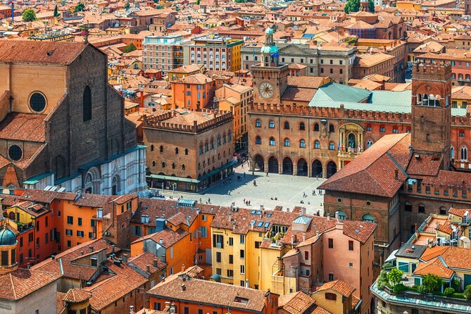 Bologna Secrets Quest: Self-Guided Hidden Gems Adventure - Neptune’s Fountain: Bronze Details and Giambologna’s Story