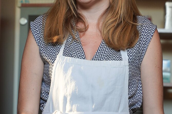 Bologna: Tagliatelle & Ragù Home Cooking Class with wine - Lunch with Wine: Turning Cooking Into a Real Meal