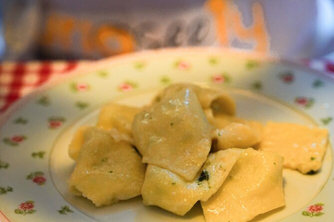Bologna: Tagliatelle & Ragù Home Cooking Class with wine - Who Should Book This, and Who Should Skip It