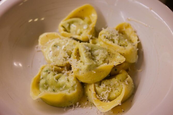 Bologna: the red medieval pearl and its delicious food (private tour) - Acetaia Giusti and Aceto Tradizionale di Modena: balsamic with history attached
