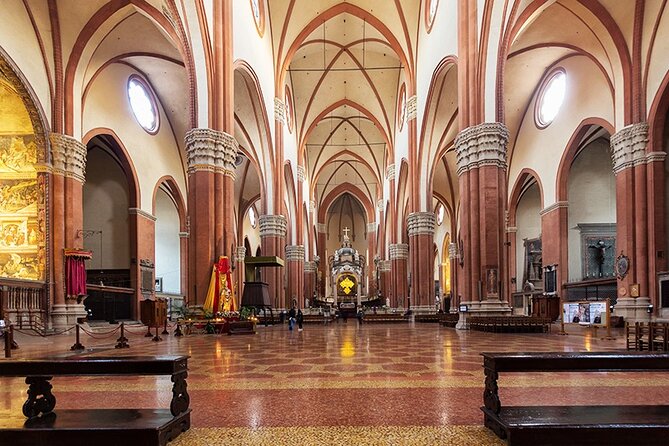 Bologna Walking Tour with Audio and Written Guide - Piazza Maggiore and San Petronio: The Heartbeat and the Interrupted Façade