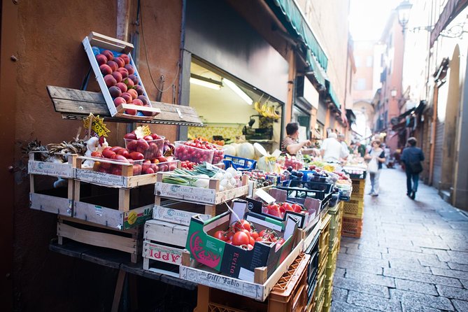 Cesarine: Market Tour & Cooking Class at Local's Home in Bologna - What you take home: apron, shopping bag, and the confidence to repeat