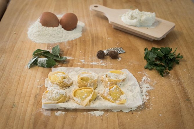Cesarine: Market Tour & Cooking Class at Local's Home in Bologna - Price and value: is $226.85 worth it?