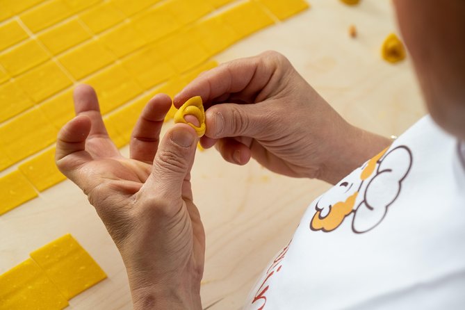 Cesarine: Small group Tortellini Class at Local's Home in Bologna - The Shaping Step: Patience, Not Panic