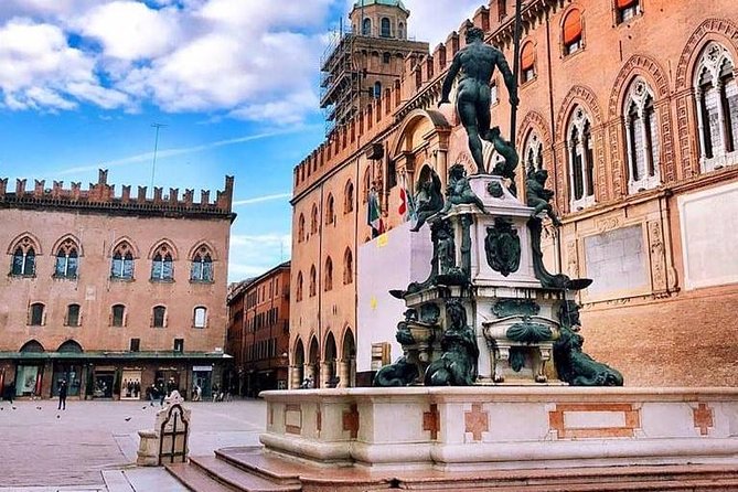 Classic Private Walking Tour Bologna - What makes it feel truly private (and why that matters in a city like Bologna)