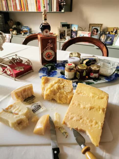 Emilia Romagna cheese tour - Key highlights worth circling