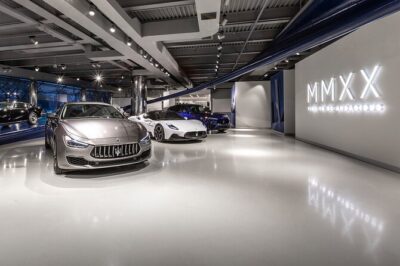 Ferrari Lamborghini Maserati Factories and Museums - Tour from Bologna - Modena Maserati: the Ron Arad loop, configuration area, and the MC20/Nettuno factory tour