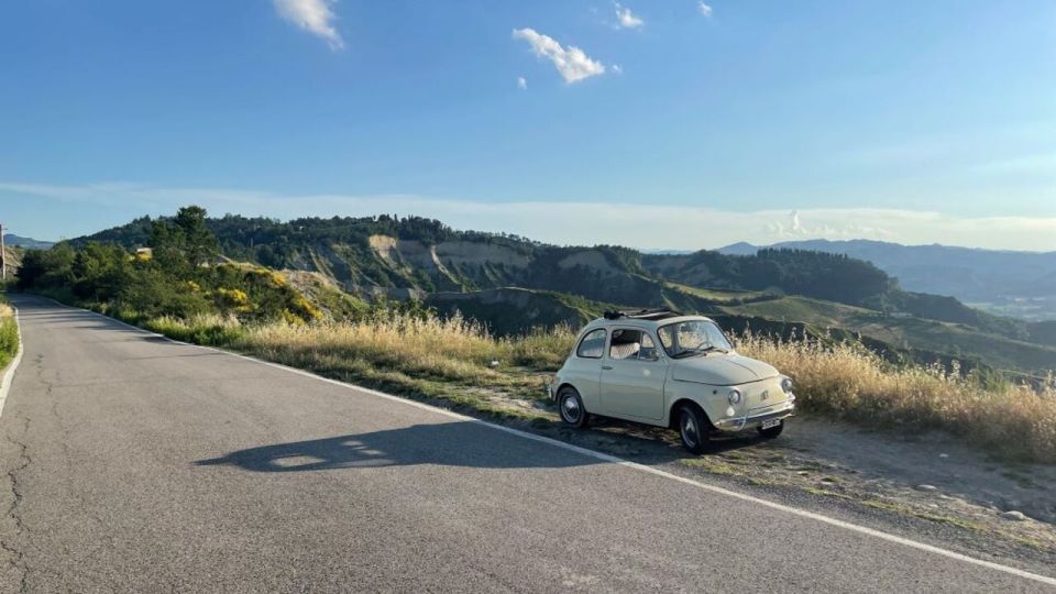 Fiat 500 Guided Tour on the Hills of Bologna - A vintage Fiat 500 tour that fits Bologna’s hills