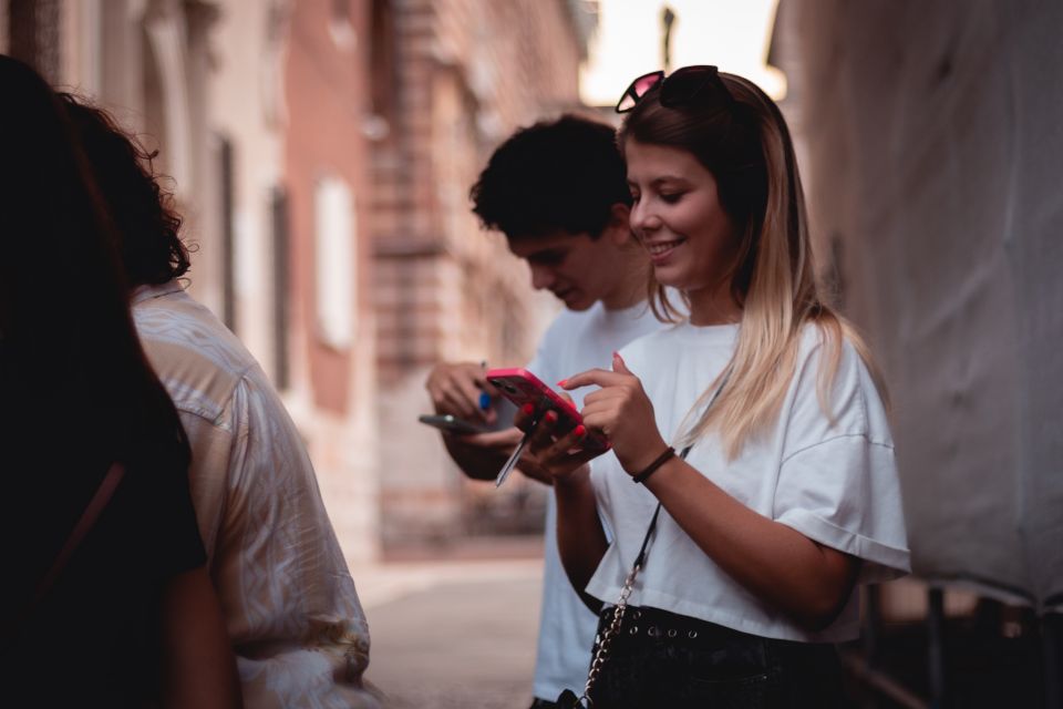Fusion between treasure hunt and escape room in Bologna - Price and value: is $35 for 1.5 hours a fair deal?