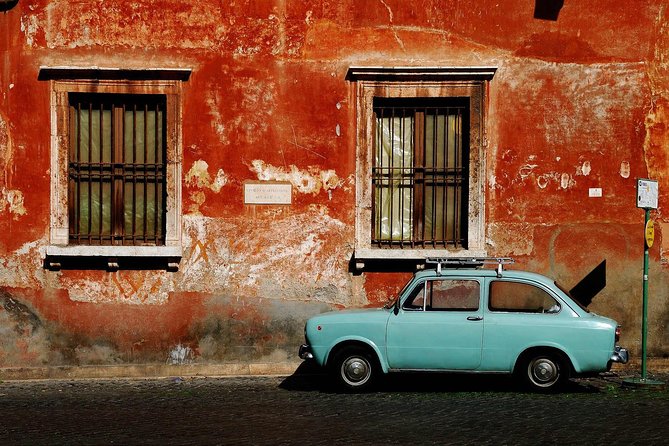 Highlights & Hidden Gems With Locals: Best of Bologna Private Tour - How a private guide changes the whole city experience