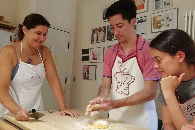 Make traditional handmade pasta from scratch with a local chef! - Rolling-Pin Pasta Skills You Can Use at Home
