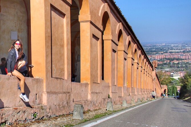 Porticoes of Bologna and Basilica San Luca Guided tour - Logistics that matter: tickets, timing, and clothing rules