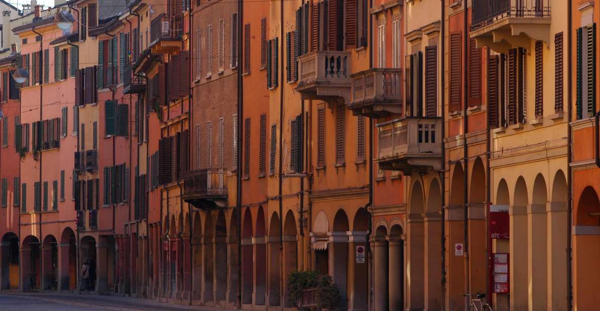 Private Bologna City & Europe Oldest University Guided Tour - Piazza San Domenico: professor monuments with real context