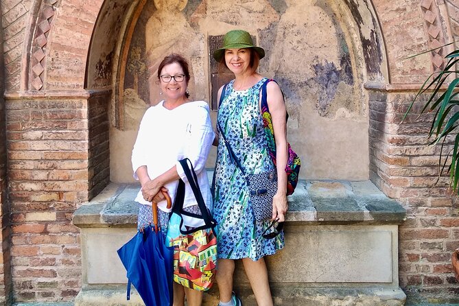 Private Local Tour Guide Bologna: Kickstart your Trip, 100% Personalized - Giardini Margherita: gelato and a breather in the gardens