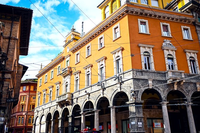 Private or semi-private tour of the historic center of Bologna - How long it really takes: 2 hours, small-group pacing, and light walking
