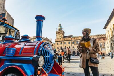 San Luca Experience Tour skip the line and Food Tasting - San Luca Express: Skip the Ticket Hassle, Then Ride Up