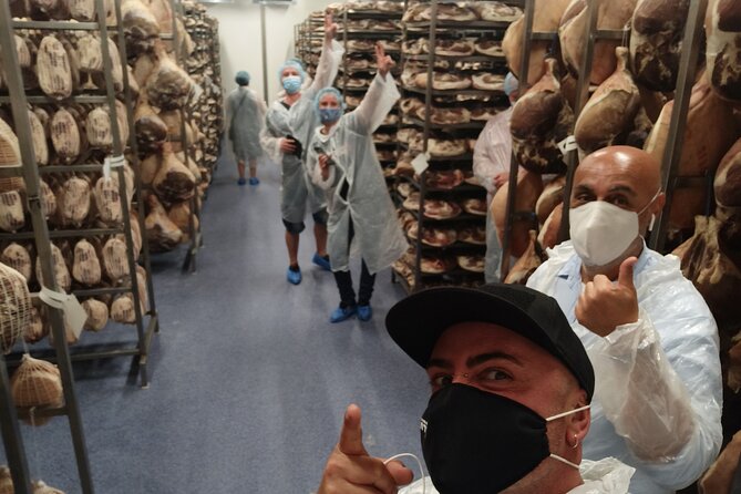 Small-Group Prosciutto Factory 4-Hour Tasting Tour in Bologna - Prosciutto factory access in Bologna’s backyard