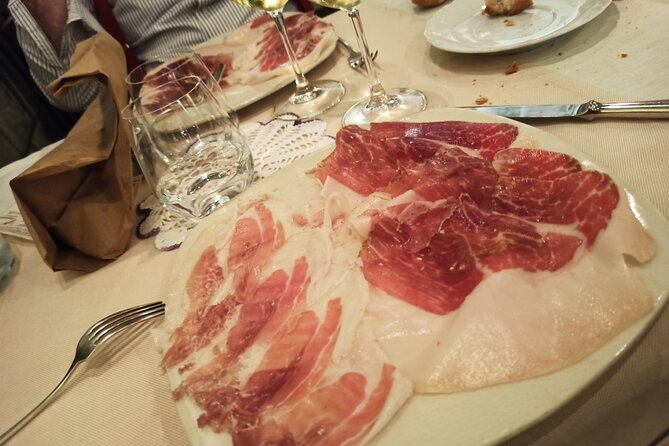 Small-Group Prosciutto Factory 4-Hour Tasting Tour in Bologna - Price and value: what $77.14 really includes