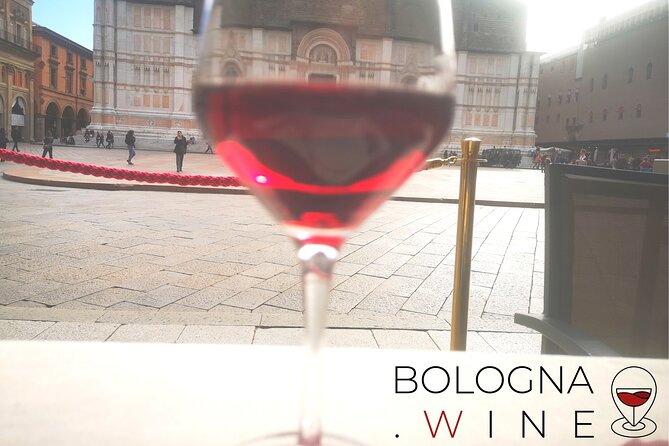 The downtown wine experience - Piazza del Nettuno and the Downtown Start You Can Reach Fast