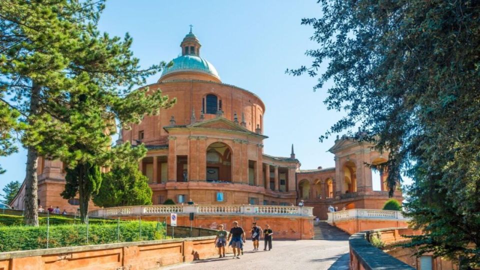 Vespa Tour in the Hills of Bologna - Why Bologna’s Hills Feel Like a Different City