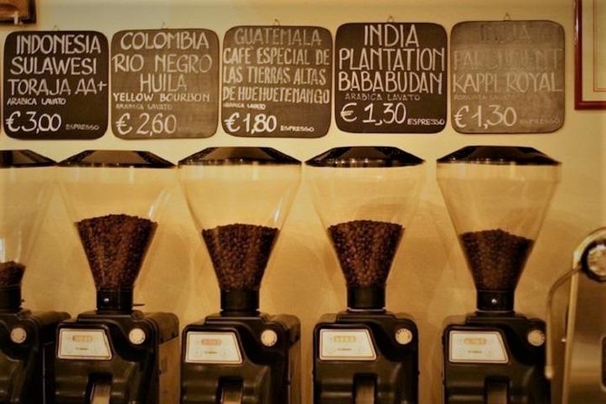 Walking tour unveiling Bologna - Via Guglielmo Oberdan coffee pause: more than a sip